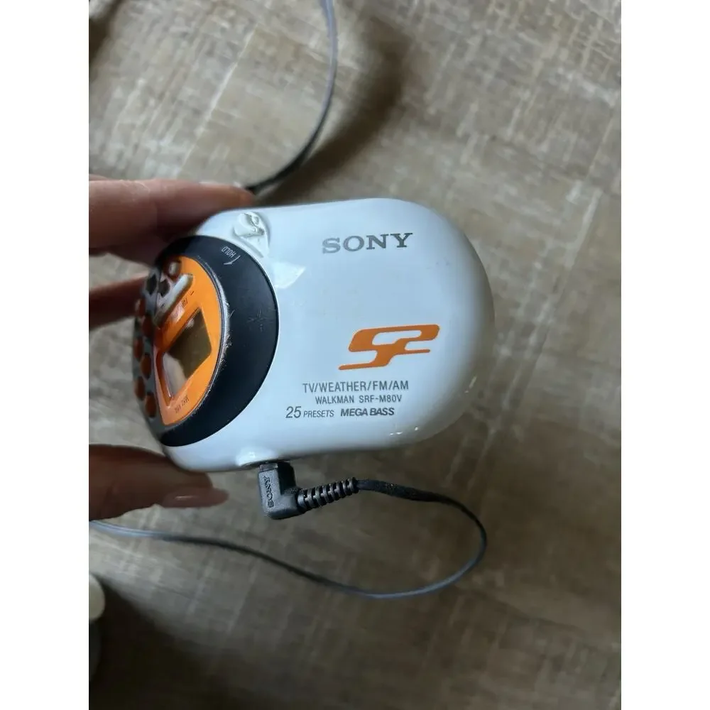 Sony Walkman Sports SRF-M80V AM FM Weather Portable Radio Tested w Headphones